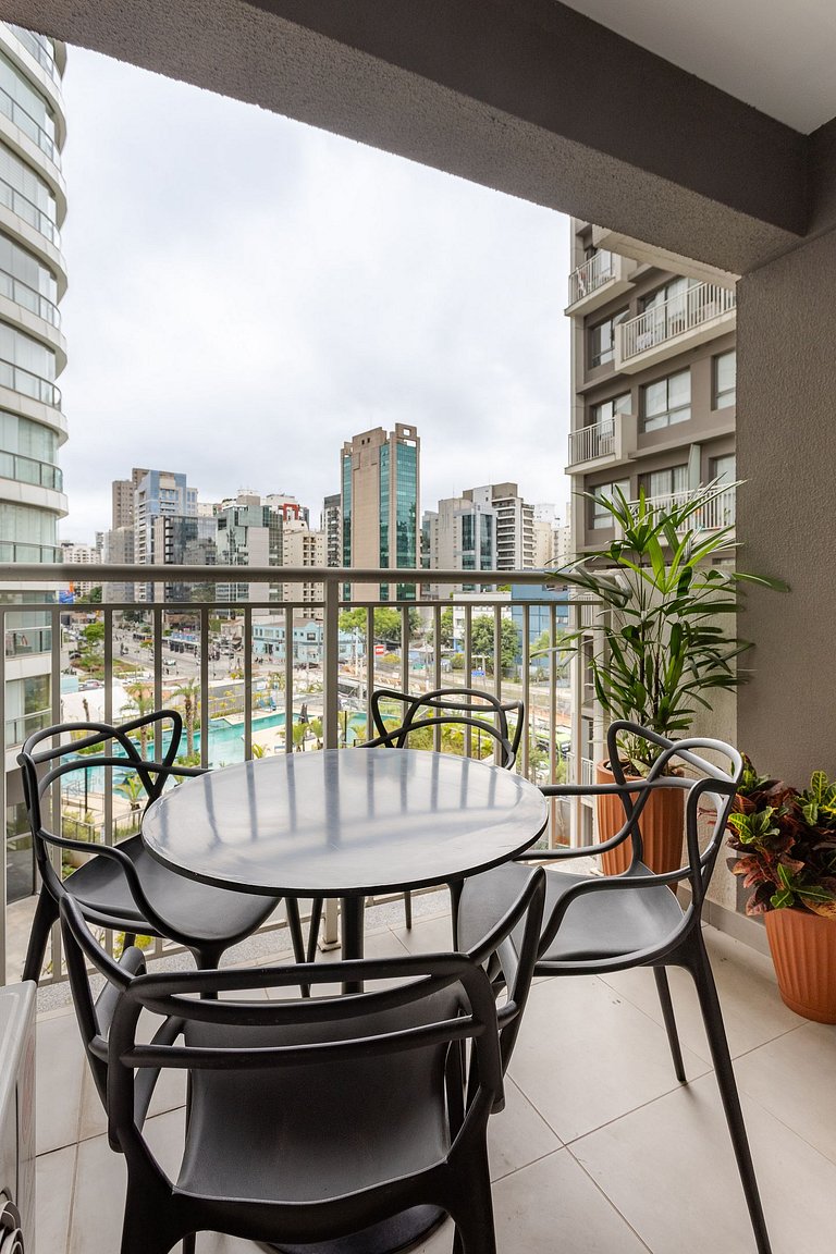 Nex One Itaim | Gym | Piscina