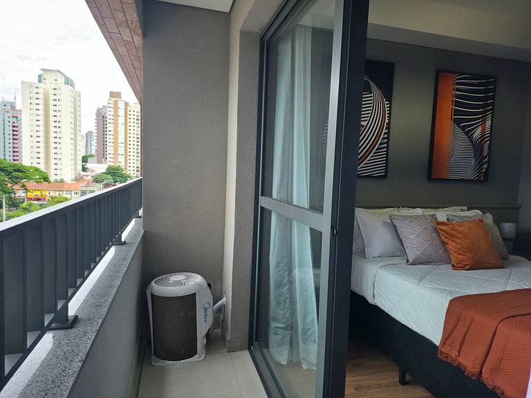 Essential Brooklin | Studio com Varanda & Academia