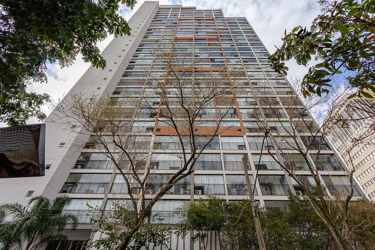 You Central Park Paulista | Academia e Piscina