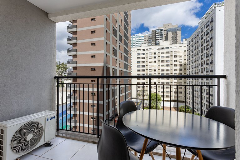 You Central Park Paulista | Academia e Piscina