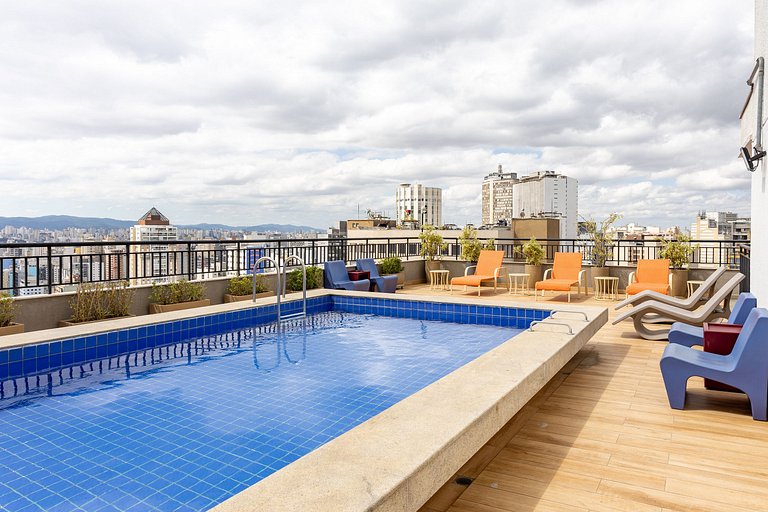 You Central Park Paulista | Academia e Piscina