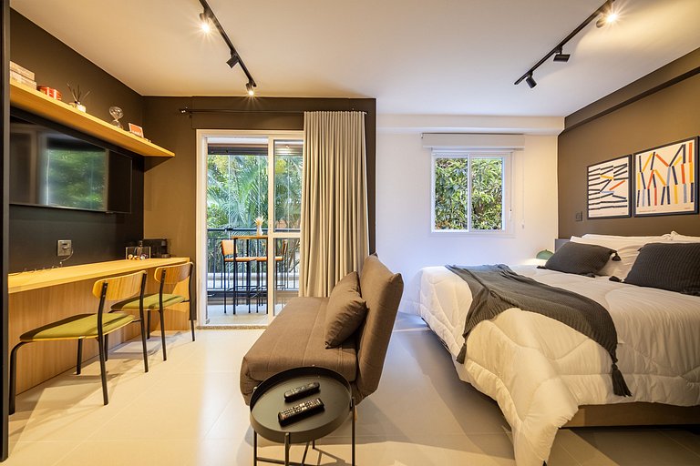 Studio Prisma Pinheiros | Varanda & Portaria 24hrs