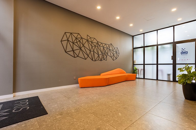 Studio Prisma Pinheiros | Varanda & Portaria 24hrs
