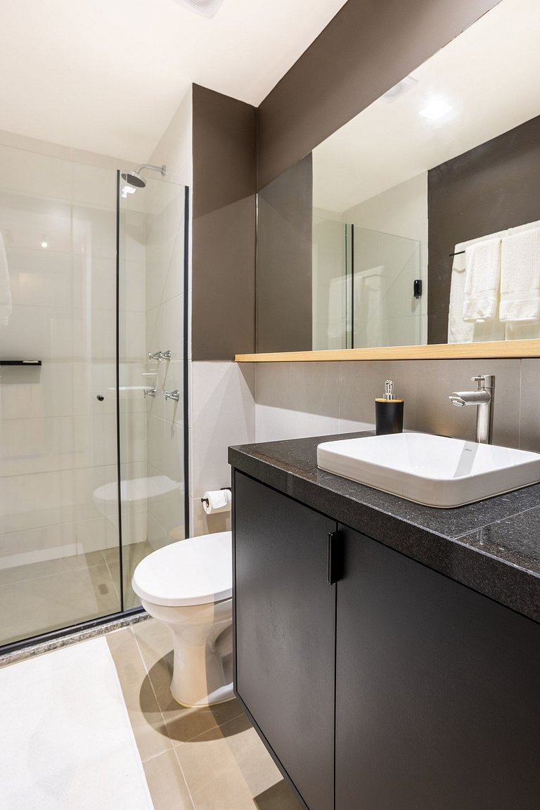Studio Prisma Pinheiros | Varanda & Portaria 24hrs