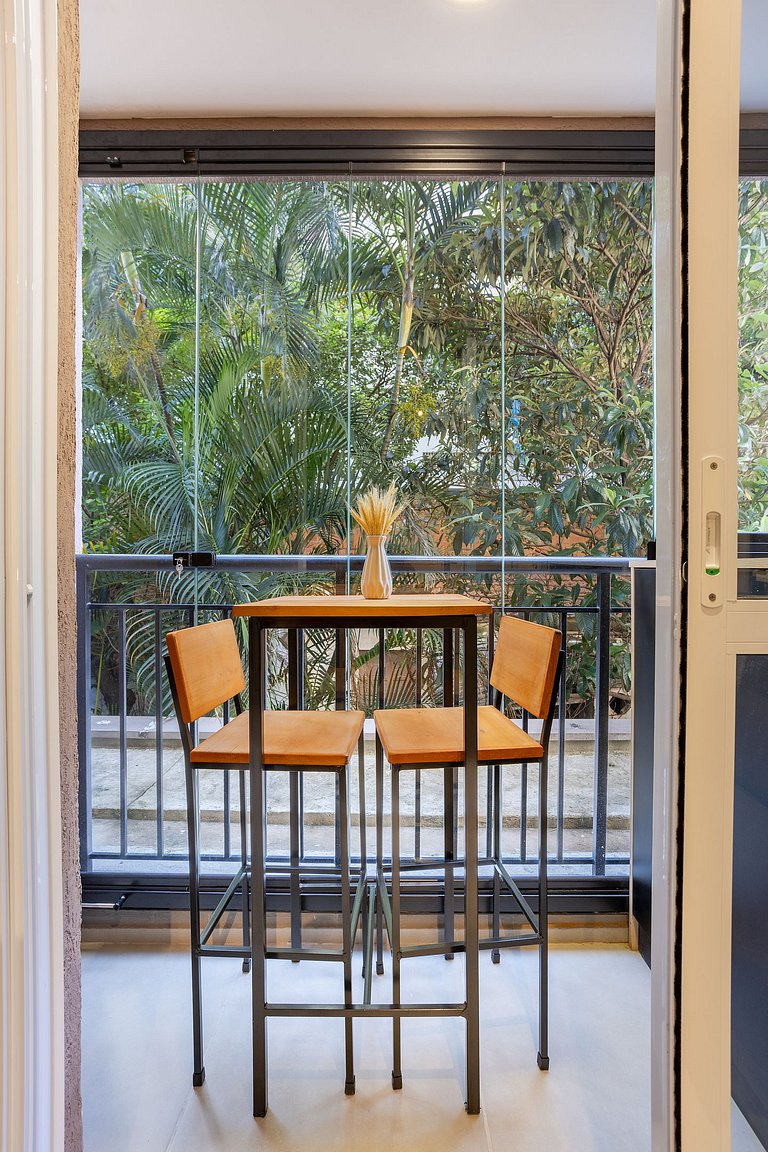 Studio Prisma Pinheiros | Varanda & Portaria 24hrs