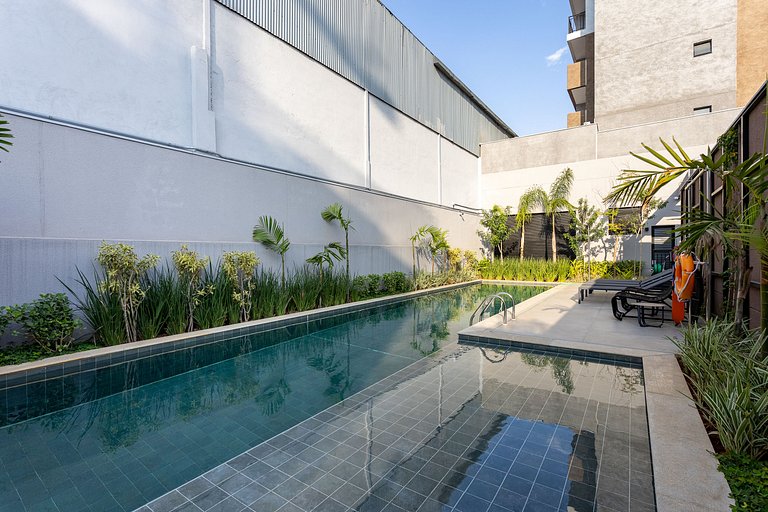 Nhambiquaras | Gym & Piscina