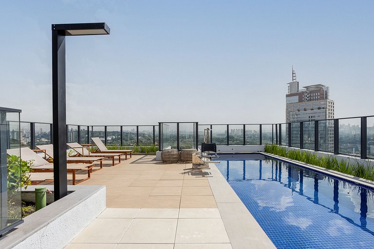 Apartamento Pinheiros | Varanda, Academia, Piscina