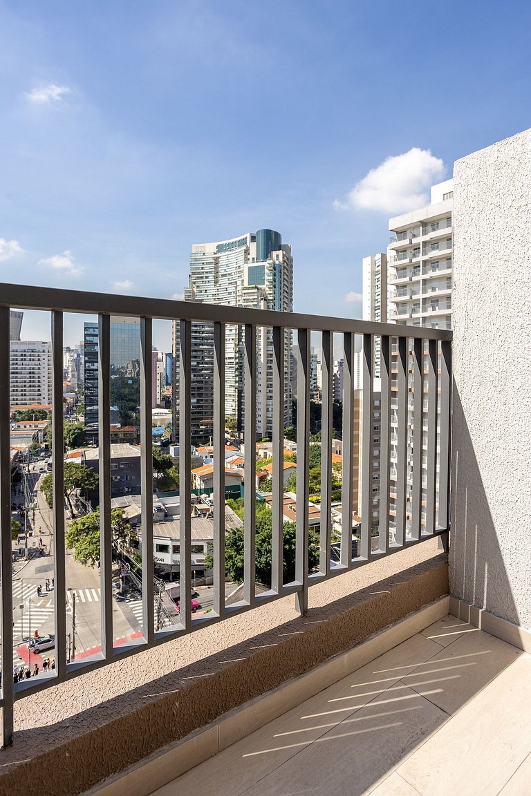Apartamento Pinheiros | Varanda, Academia, Piscina