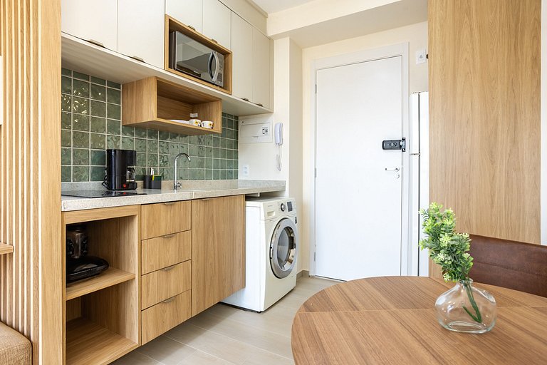 Apartamento Pinheiros | Varanda, Academia, Piscina