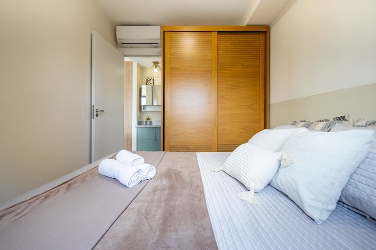 Apartamento Pinheiros | Varanda, Academia, Piscina