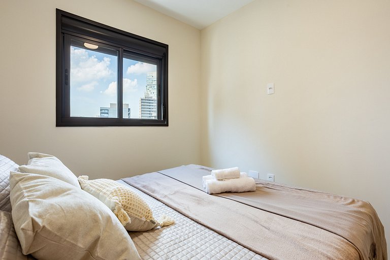 Apartamento Pinheiros | Varanda, Academia, Piscina