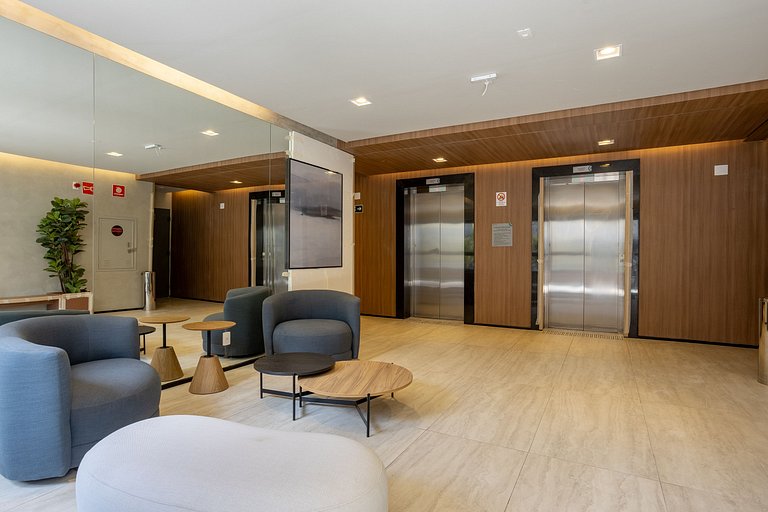 Apartamento Pinheiros | Varanda, Academia, Piscina