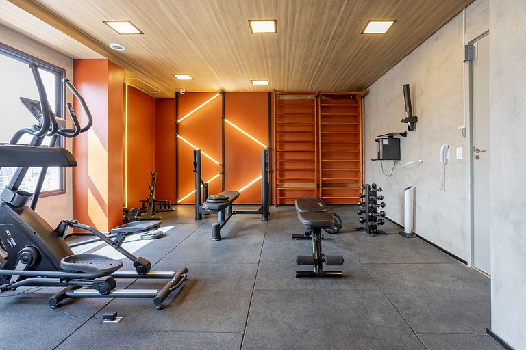 Apartamento Pinheiros | Varanda, Academia, Piscina