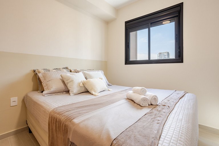Apartamento Pinheiros | Varanda, Academia, Piscina