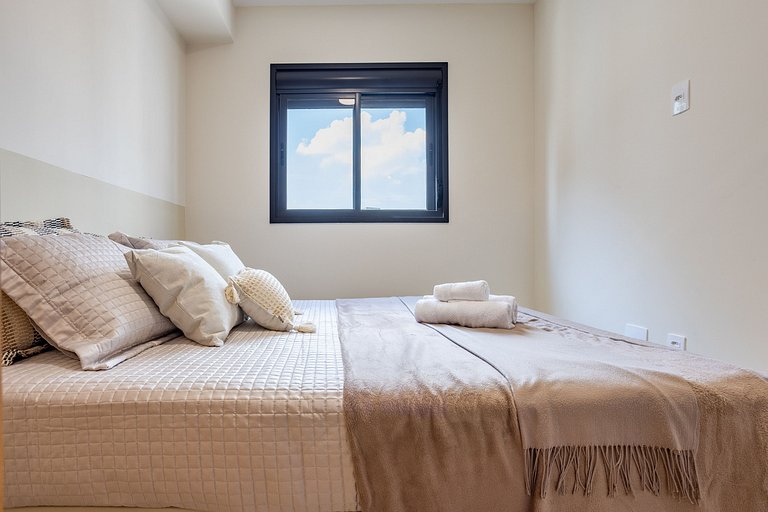 Apartamento Pinheiros | Varanda, Academia, Piscina
