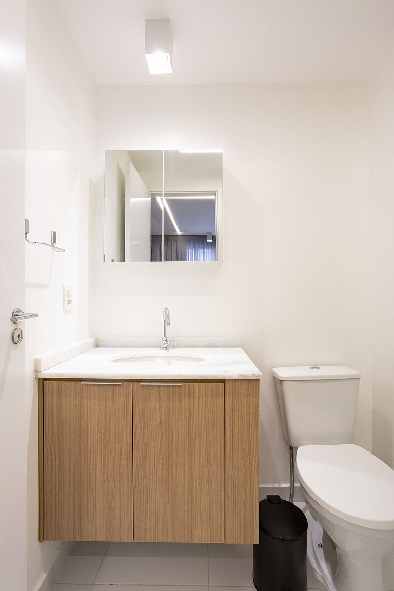 Edge | Studio Moderno | Academia e Piscina Rooftop
