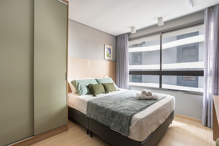 Edge | Studio Moderno | Academia e Piscina Rooftop