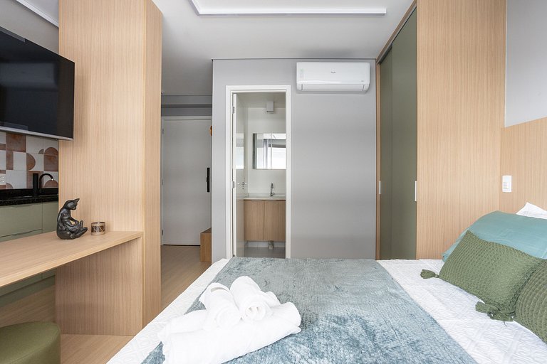 Edge | Studio Moderno | Academia e Piscina Rooftop