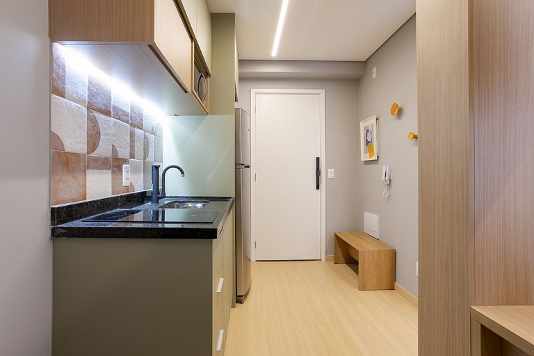 Edge | Studio Moderno | Academia e Piscina Rooftop