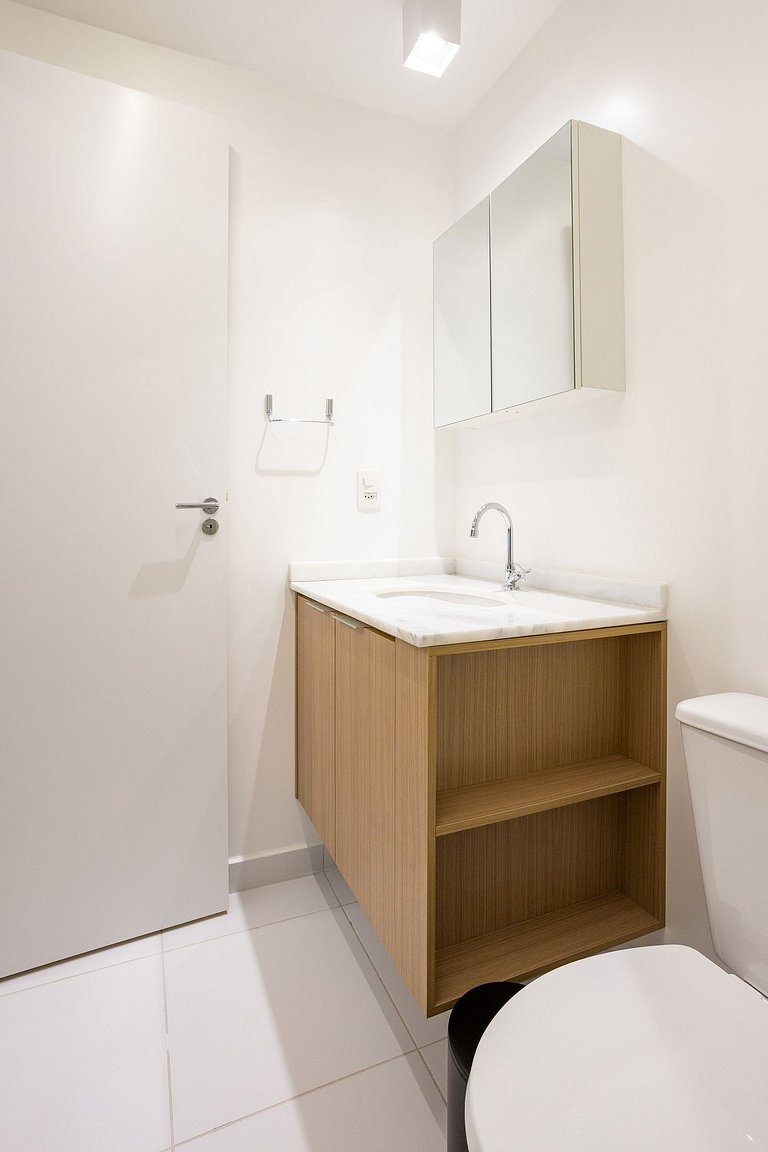 Edge | Studio Moderno | Academia e Piscina Rooftop