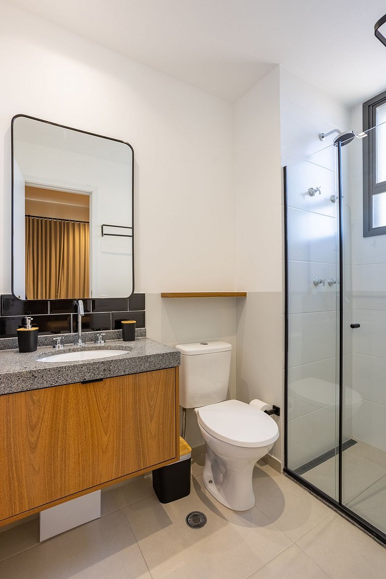 Sky Pinheiros | Gym, Pisicna & Coworking