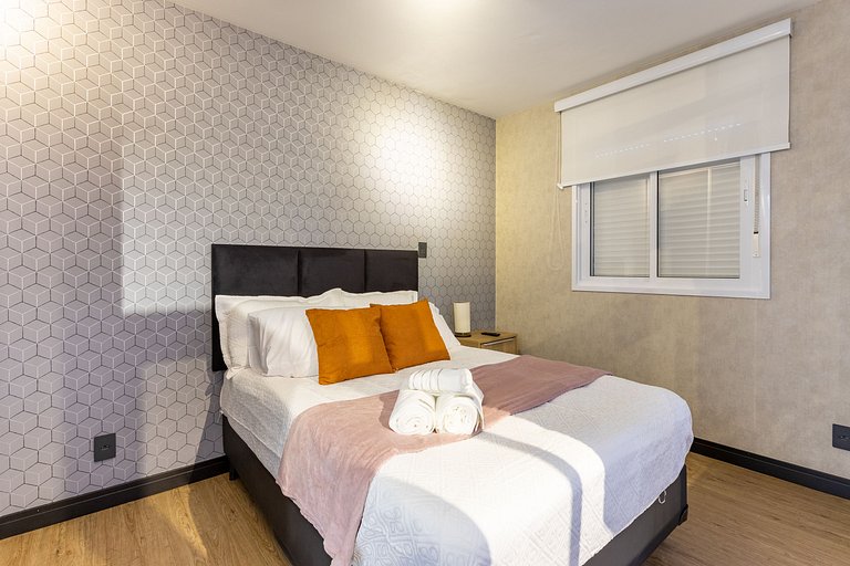 You Link Paulista | Piscina & Academia | Liberdade