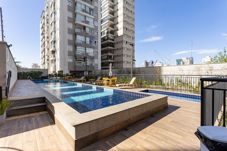You Link Paulista | Piscina & Academia | Liberdade