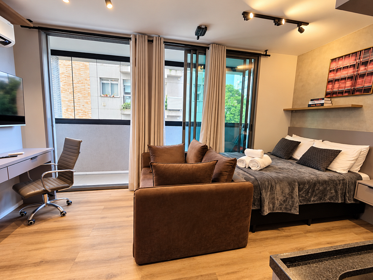Terrae Pinheiros | 4 hóspedes | Coworking